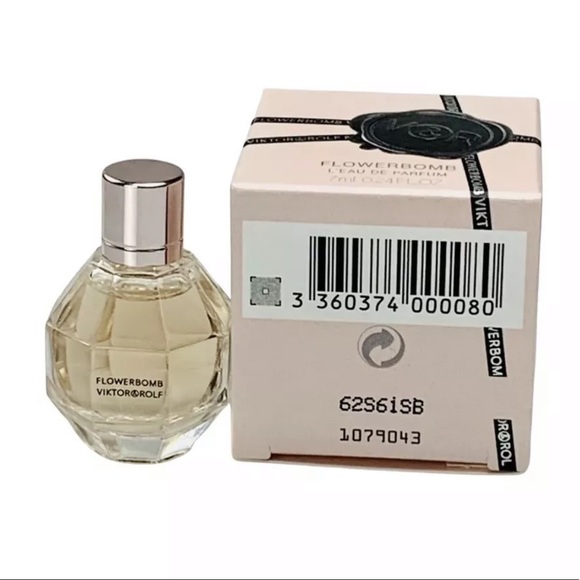 NEW Viktor & Rolf Flowerbomb EDP - Picture 2 of 3
